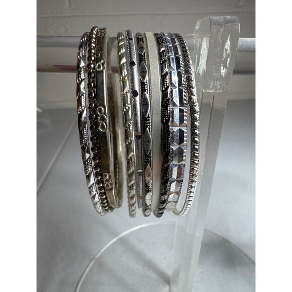 Bangle Bracelets Womens Lot Of 20 Mixed Silver-Tone Textured Unbranded - Picture 2 of 8